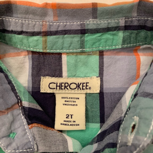 2T Boys Plaid Button down shirt - Picture 3 of 6